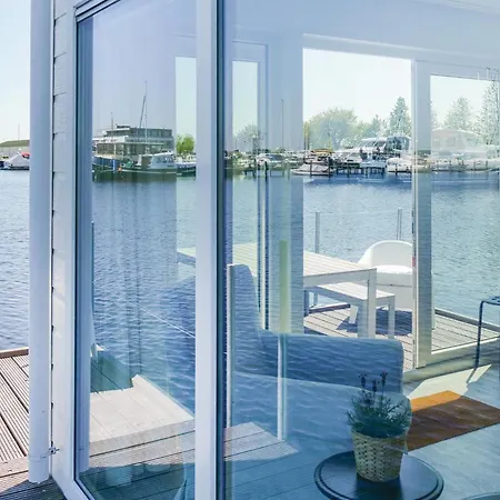 Aqualiving 4* Leimuiden