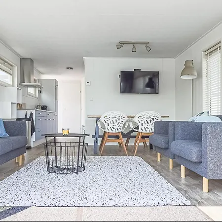 Bateau-hôtel Aqualiving 4*